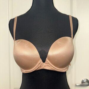 Victoria’s Secret Very Sexy Push-Up Bra – Nude, Approx. 32C